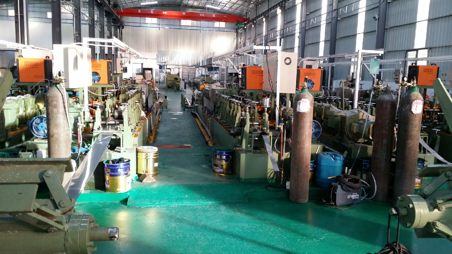 广东wb官网(中国)管业品牌wb万搏(中国)首页官方网站管生产工厂车间实拍图3 广东wb官网(中国)管业品牌wb万搏(中国)首页官方网站管生产工厂车间实拍图3