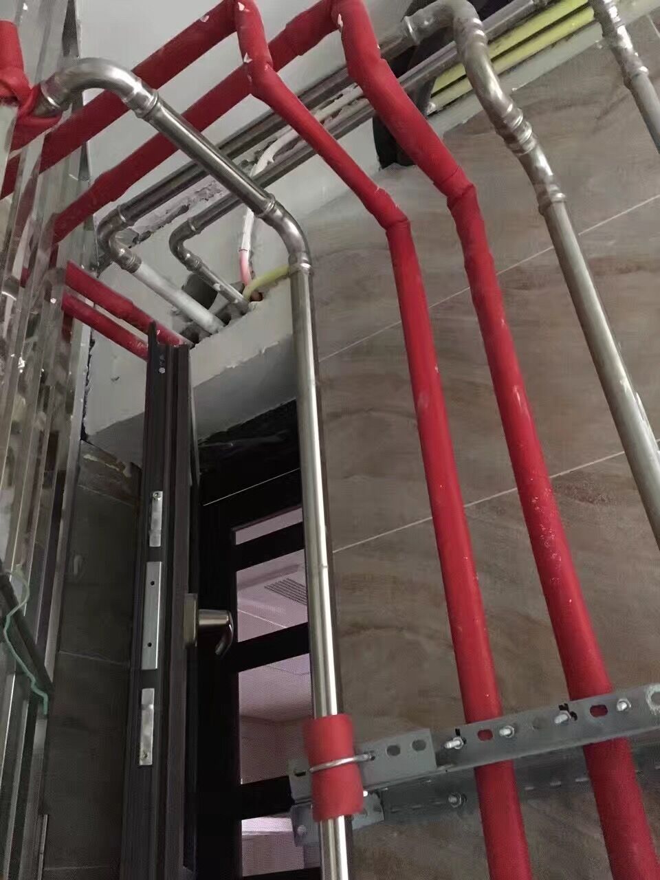 wb官网(中国)管业品牌wb万搏(中国)首页官方网站保温水管工程案例实拍 wb官网(中国)管业品牌wb万搏(中国)首页官方网站保温水管工程案例实拍