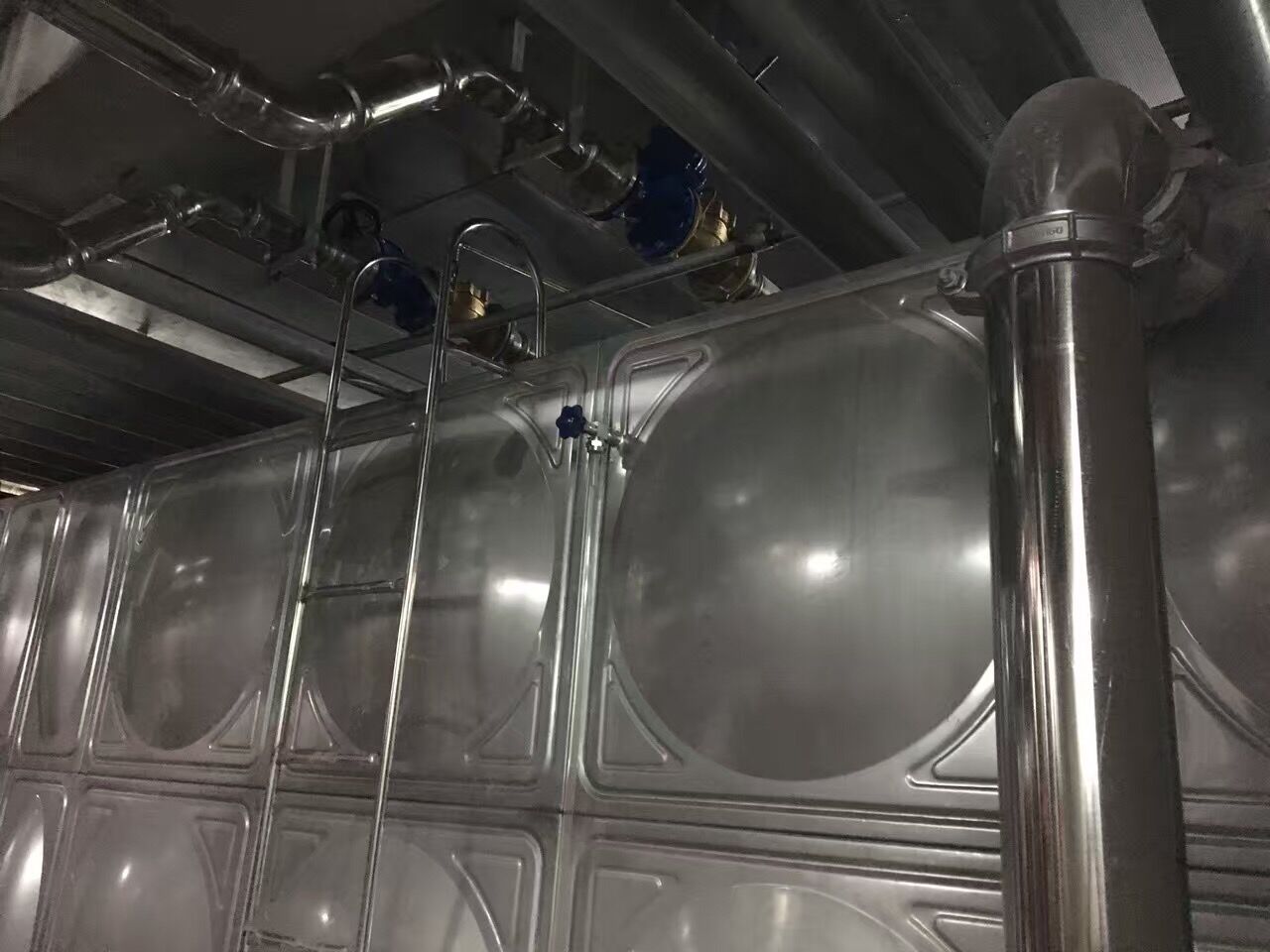 wb官网(中国)管业品牌双卡压管件工厂案例实拍 wb官网(中国)管业品牌双卡压管件工厂案例实拍